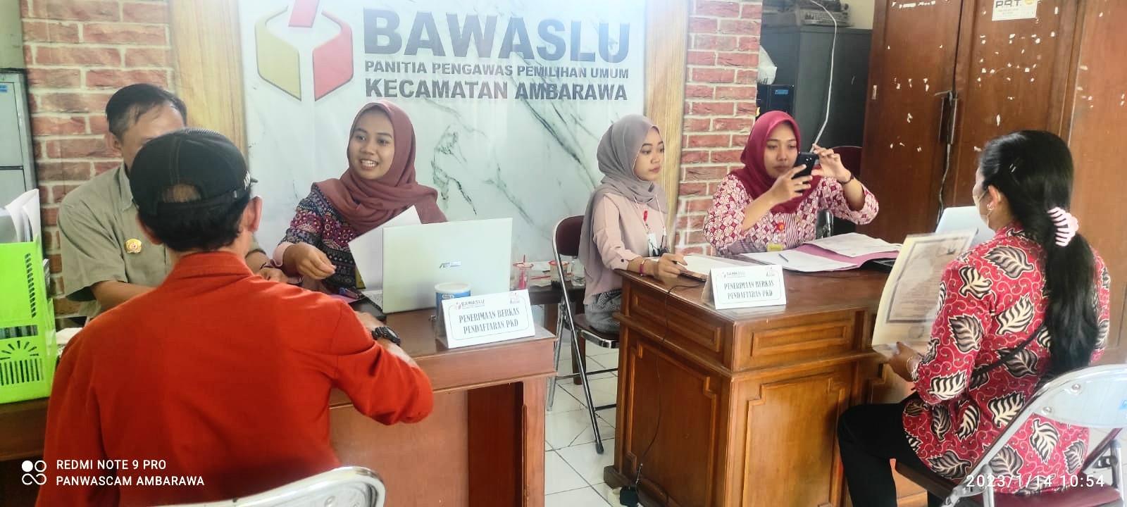 Panwascam Ambarawa: Semakin Banyak Pendaftar, Semakin Tinggi Kesadaran Masyarakat dalam Mensukseskan Pemilu