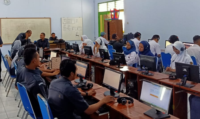 Video Tutorial Pengerjaan Tes Socrative Calon Anggota Panwascam Pilkada 2020