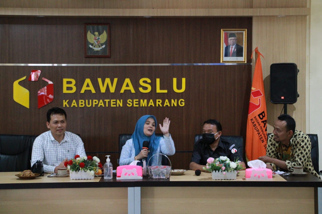 Lolly Suhenty : Bawaslu Harus Tahu Titik Rawan Setiap Tahapan Pemilu yang Tengah Berjalan