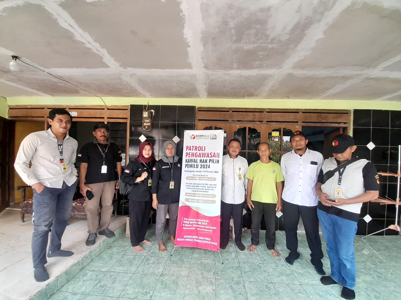 Patroli Pengawasan Kawal Hak Pilih, Panwascam Kaliwungu: Kami Harap Warga Berani Melaporkan Dugaan Pelanggaran Pemilu