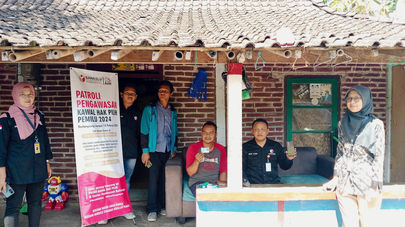 Sisir Wilayah Perbatasan, Pengawas Pemilu Temukan Banyak Warga Belum Bisa Cek Data Pemilih