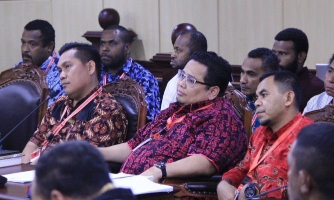 MK Pertanyakan KPU Papua Pakai Data Bawaslu Saat Sanding Data