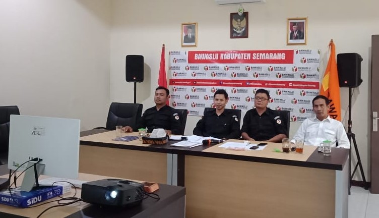COVID-19 Tidak menghalangi pembentukan PPID Bawaslu Kabupaten / Kota Se Jawa Tengah.