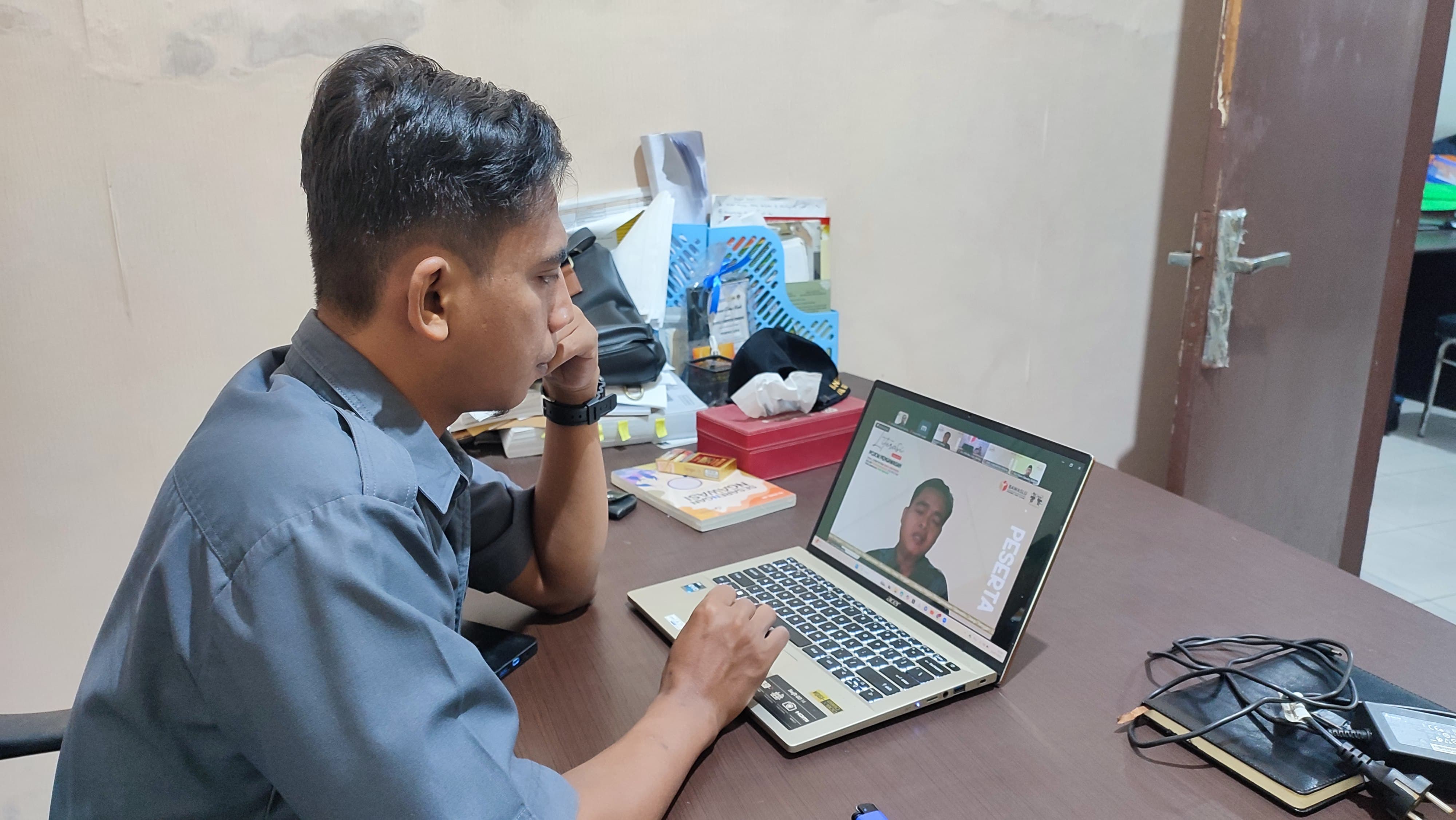 Bawaslu Kabupaten Semarang Ikuti Zoom Meeting Literasi Pojok Pengawasan Bahas Efektivitas Saka Adhyasta