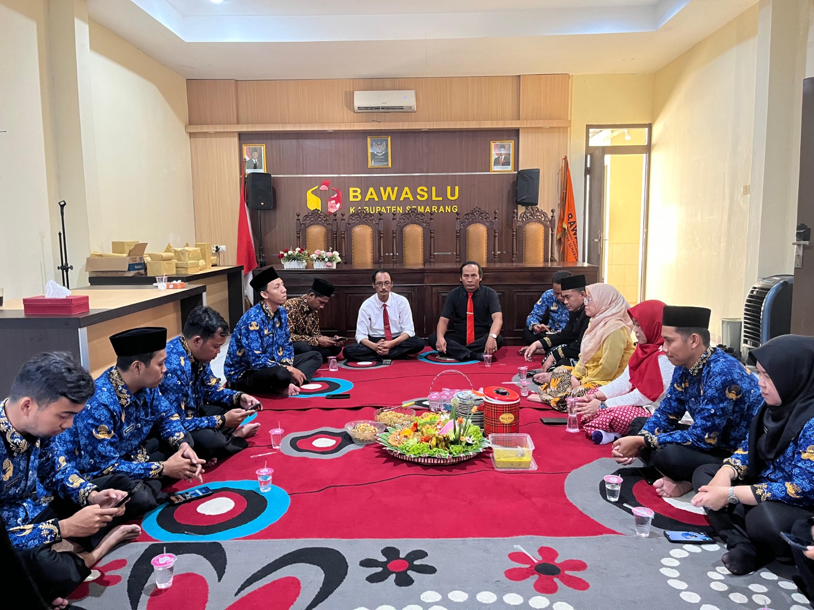Kegiatan Tasyakuran di Aula Bawaslu Kabupaten Semarang