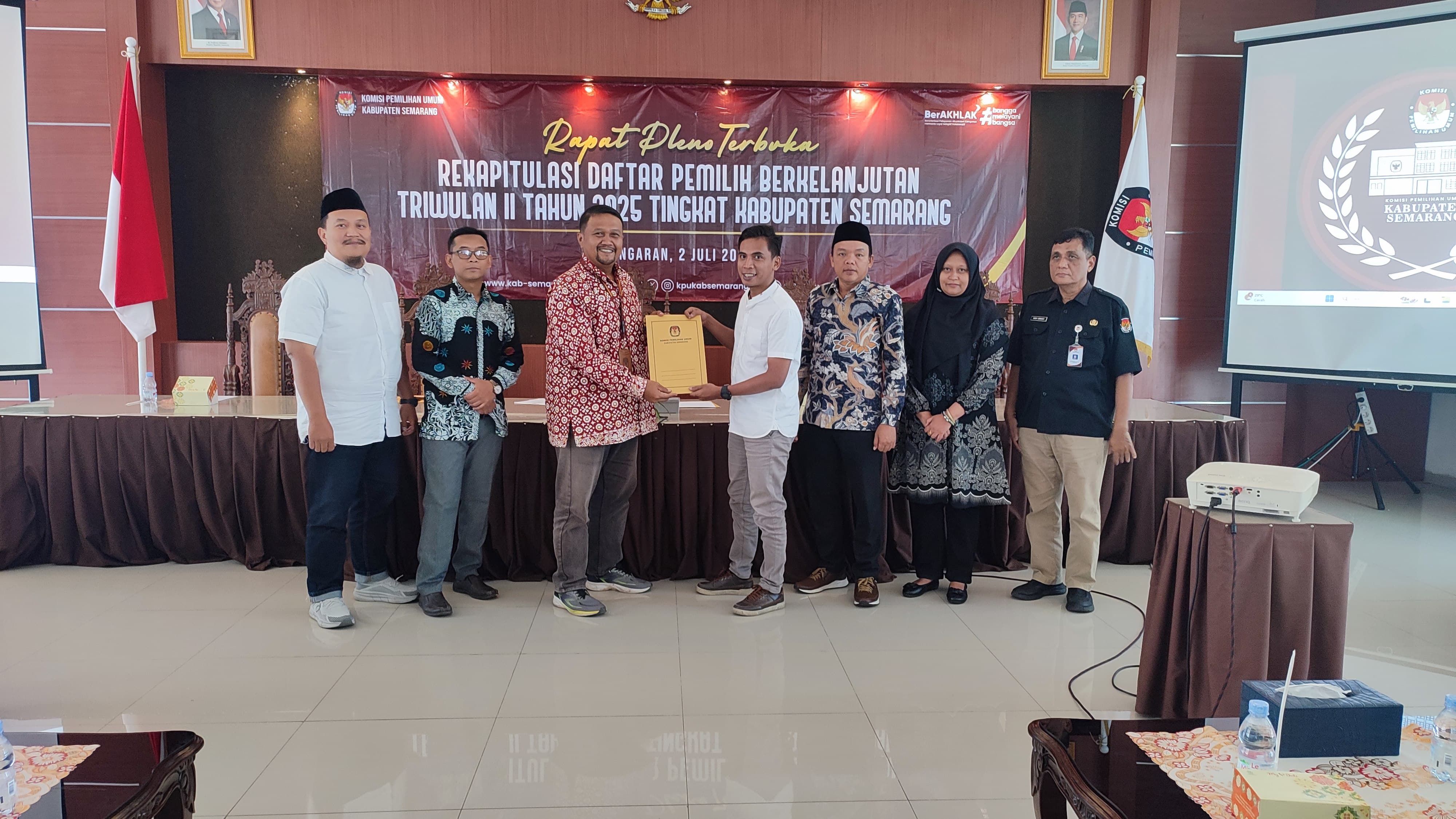 Pengawasan Rapat Pleno Terbuka Rekapitulasi DPB Triwulan II Tahun 2025, Rabu 2 Juli 2025