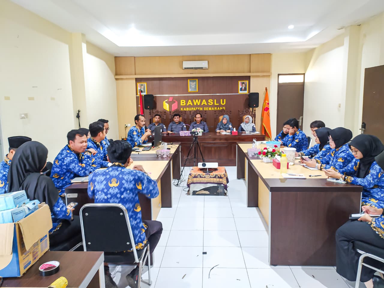 Rapat Rutin Seninan di Bawaslu Kabupaten Semarang