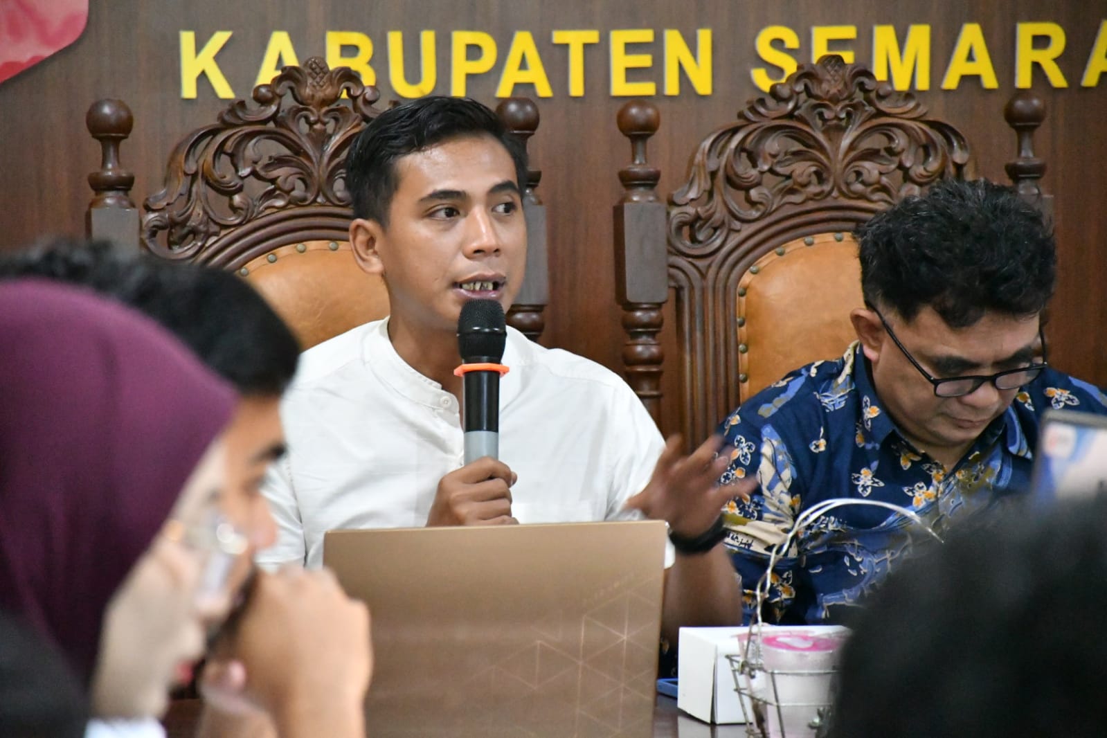 Anggota Bawaslu Kabupaten Semarang, Muharom Al Rosyid paparkan materi pengawasan partisipatif pada Pengawasan PDPB Tahun 2025.