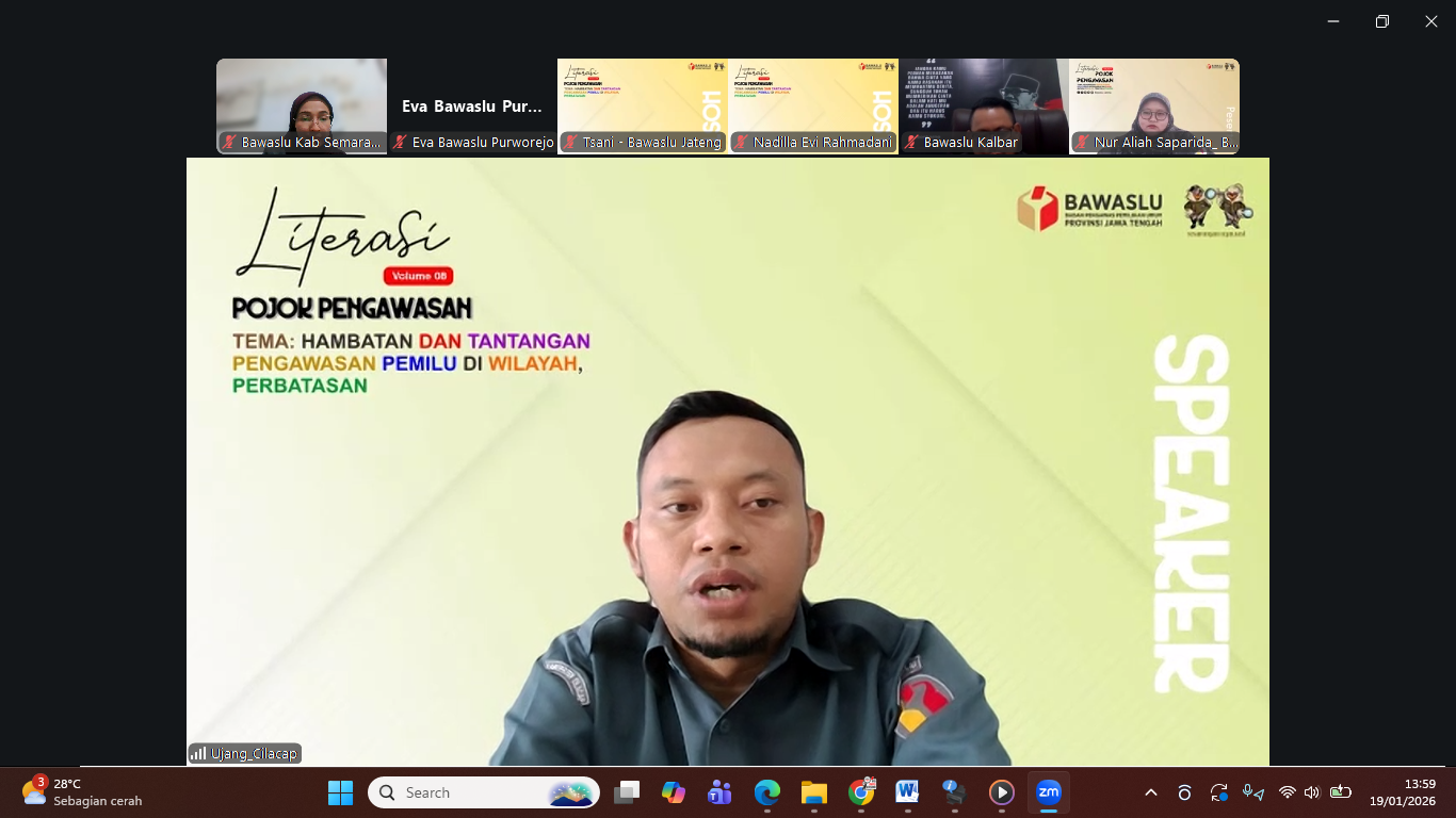 Anggota Bawaslu Kabupaten Cilacap menjadi pemateri dalam kegiatan Pojok Pengawasan Vol.8