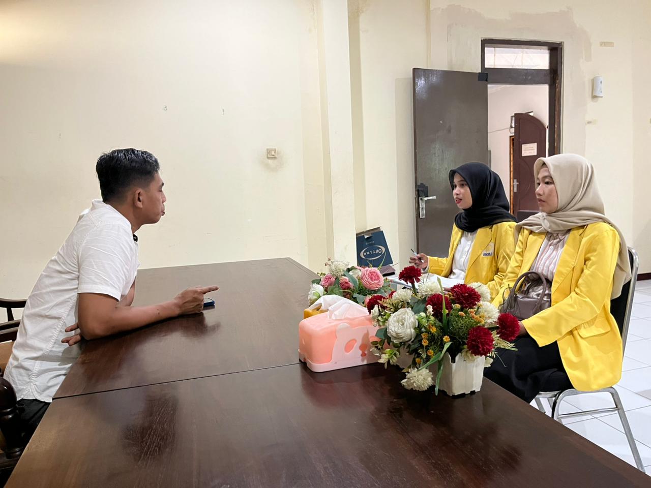 Anggota Bawaslu Kabupaten Semarang, Muharom Al Rosyid dalam Wawancara Penelitian dari Universitas Negeri Semarang (UNNES), Rabu, 14 Januari 2026