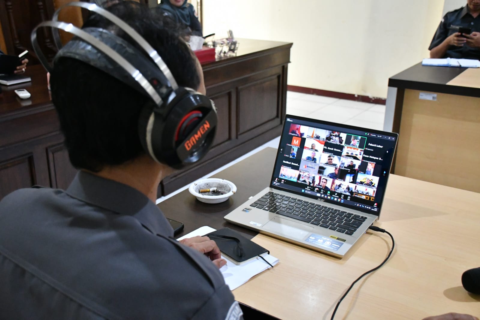 Bawaslu Kabupaten Semarang mengikuti kegiatan Rapat Pembinaan dan Evaluasi Sekretariat yang diselenggarakan oleh Bawaslu RI, Senin 26 Januari 2026