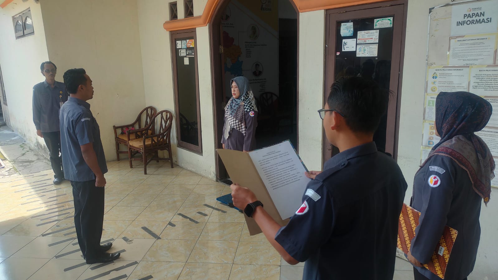 Suasana Apel Pagi Bawaslu Kabupaten Semarang pada 9 Maret 2026.