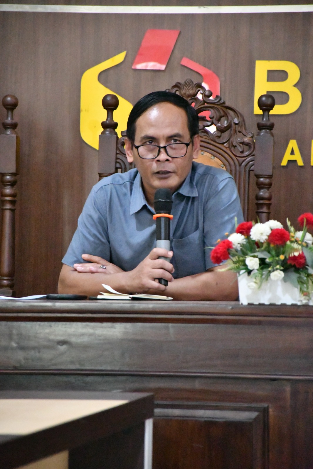 Ketua Bawaslu Kabupaten Semarang, Agus Riyanto sampaikan fokus kinerja bulan April 2026 pada Rapat Mingguan 31 Maret 2026.