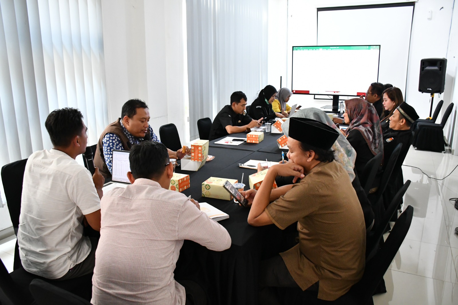 Kegiatan Rapat Sinkronisasi Pemutakhiran Data Pemilih di KPU Kabupaten Semarang, Rabu 1 April 2026