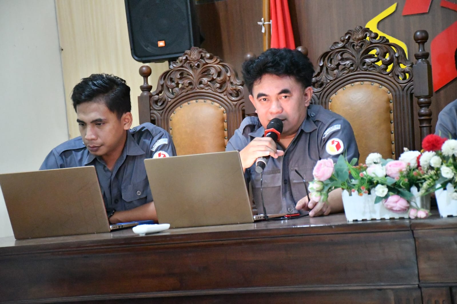 Koordinator Divisi Penanganan Pelanggaran Bawaslu Kabupaten Semarang, Nurkus Budiantomo, dalam rapat Seninan, Senin (20/4/2026).