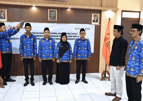 Pelantikan dan pengambilan sumpah/janji Pegawai Pemerintah dengan Perjanjian Kerja (PPPK) tahap 1 Tahun Anggaran 2024