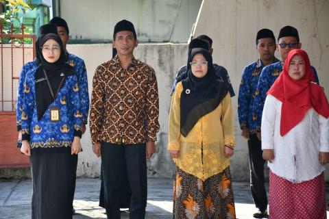 Peserta Upacara Peringatan HUT RI ke-80 di Bawaslu Kabupaten Semarang, Minggu 17 Agustus 2025