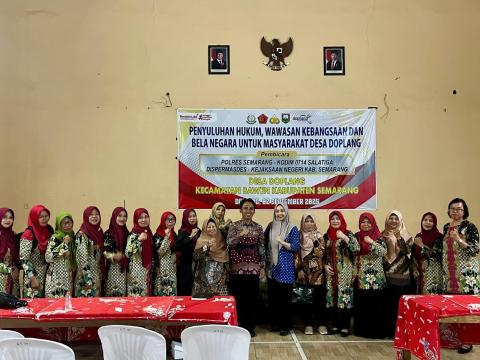 Foto Bersama Pasca Kegiatan di Desa Doplang Kabupaten Semarang