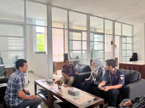 Pertemuan Bawaslu Kabupaten Semarang dengan KPU Kabupaten Semarang dalam rangka persiapan coklit terbatas, Selasa 19 September 2025