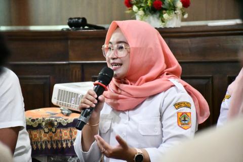 Perwakilan SMK H Moenadi Ungaran Destika dalam kegiatan Studi Visit SMK H Moenadi Ungaran ke Bawaslu Kabupaten Semarang, Rabu 8 Oktober 2025