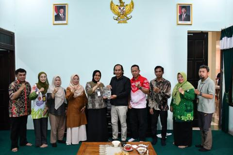 Audiensi dengan Kwartir Cabang Gerakan Pramuka Kabupaten Semarang di Rumah Dinas Wakil Bupati Semarang, Jum'at 7 November 2025