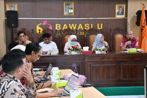 hukum