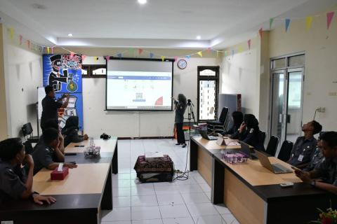 Sosialisasi Platform PARTISIPA yang diselenggarakan di Aula Bawaslu Kabupaten Semarang untuk memperkenalkan secara komprehensif mengenai fungsi, manfaat, fitur-fitur unggulan, alur pembelajaran, hingga mekanisme pemanfaatan PARTISIPA dalam menunjang pelaksanaan P2P bagi peserta magang