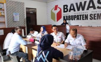 Pendaftaran Panwascam Dibuka, Puluhan Pelamar Datang Mendaftar