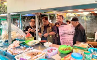 Patroli Kawal Hak Pilih, Panwascam Tengaran Temui Karyawan Pabrik Saat Istirahat