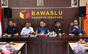 Kegiatam Kunjungan Kerja DPRD Kabupaten Semarang di Bawaslu Kabupaten Semarang, Senin 21 Juli 2025