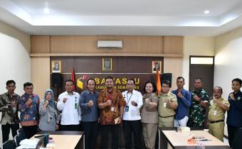 Bawaslu Kabupten Semarang bersama Polres Semarang, Kodim 0714/Salatiga, KPU Kabupaten Semarang, Disdukcapil, Dinas Sosial, Kesbangpol, Lapas Kelas IIA Ambarawa, Kementerian Agama, serta Laskar Jaga Hak Pilih Kabupaten Semarang.