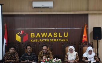 Kegiatan Press Conference Hasil Pengawasan Pemilihan Tahun 2024, Kamis 13 Maret 2025