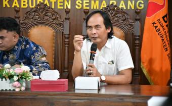 Ketua Bawaslu Kabupaten Semarang, Agus Riyanto dalam Rapat Koordinasi Pengawasan Pemutakhiran Data Pemilih Berkelanjutan (PDPB) Triwulan IV Tahun 2025 pada Rabu, 3 Desember 2025.