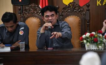 Koordinator Divisi Penanganan Pelanggaran dan Data Informasi Bawaslu Kabupaten Semarang, Nurkus Budiyantomo