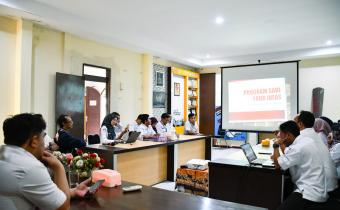 Kegiatan Rabu Smart "Peningkatan Kehumasan" di Kantor Bawaslu Kabupaten Semarang, Rabu 28 Januari 2026