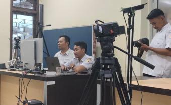 Kegiatan Pelatihan Host dan Podcast Bawasantai di Bawaslu Kabupaten Semarang, Rabu 4 Februari 2026