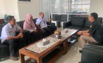 Bawaslu Kabupaten Semarang melaksanakan koordinasi dengan KPU Kabupaten Semarang terkait pembahasan Rencana Anggaran Biaya (RAB) Hibah Tahun 2029 pada Rabu, 11 Februari 2026.