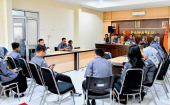 Rapat Rutin Senin pada 2 Maret 2026.