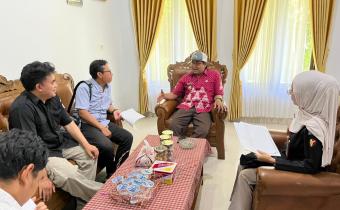 Tim KPU dan Bawaslu Kabupaten Semarang dalam pelaksanaan pengawasan Coktas di Desa Duren, Kec. Tengaran pada Kamis, 7 Mei 2026 dengan Pemerintah Desa Bener.