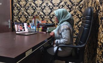 Koordinator Divisi Hukum dan Penyelesain Sengketa Bawaslu Kabupaten Semarang, Ummi Nu'amah mengikuti Selasa Menyapa dengan tema "Teknis Penyusunan Produk Hukum (Nota Kesepahaman dan Keputusan)" Secara Virtual, Selasa (12/05/2026)